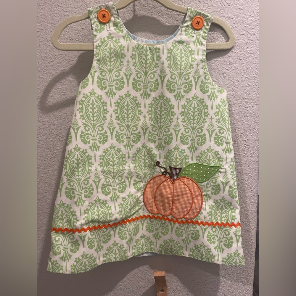 Shrimp and Grits Kids Pumpkin/Owl reversible jumper VGUC